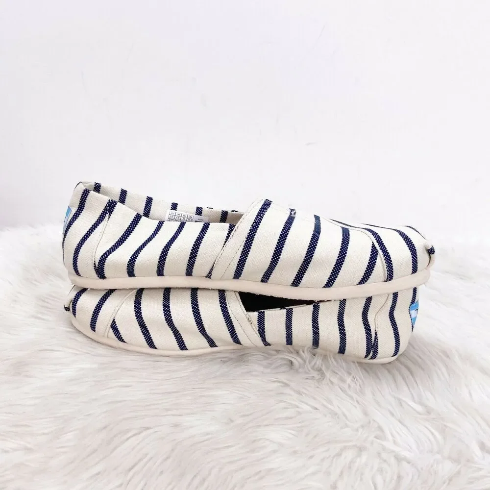 Spring Navy and White Striped Flats These could be considered Black and White! - Picture 6 of 9